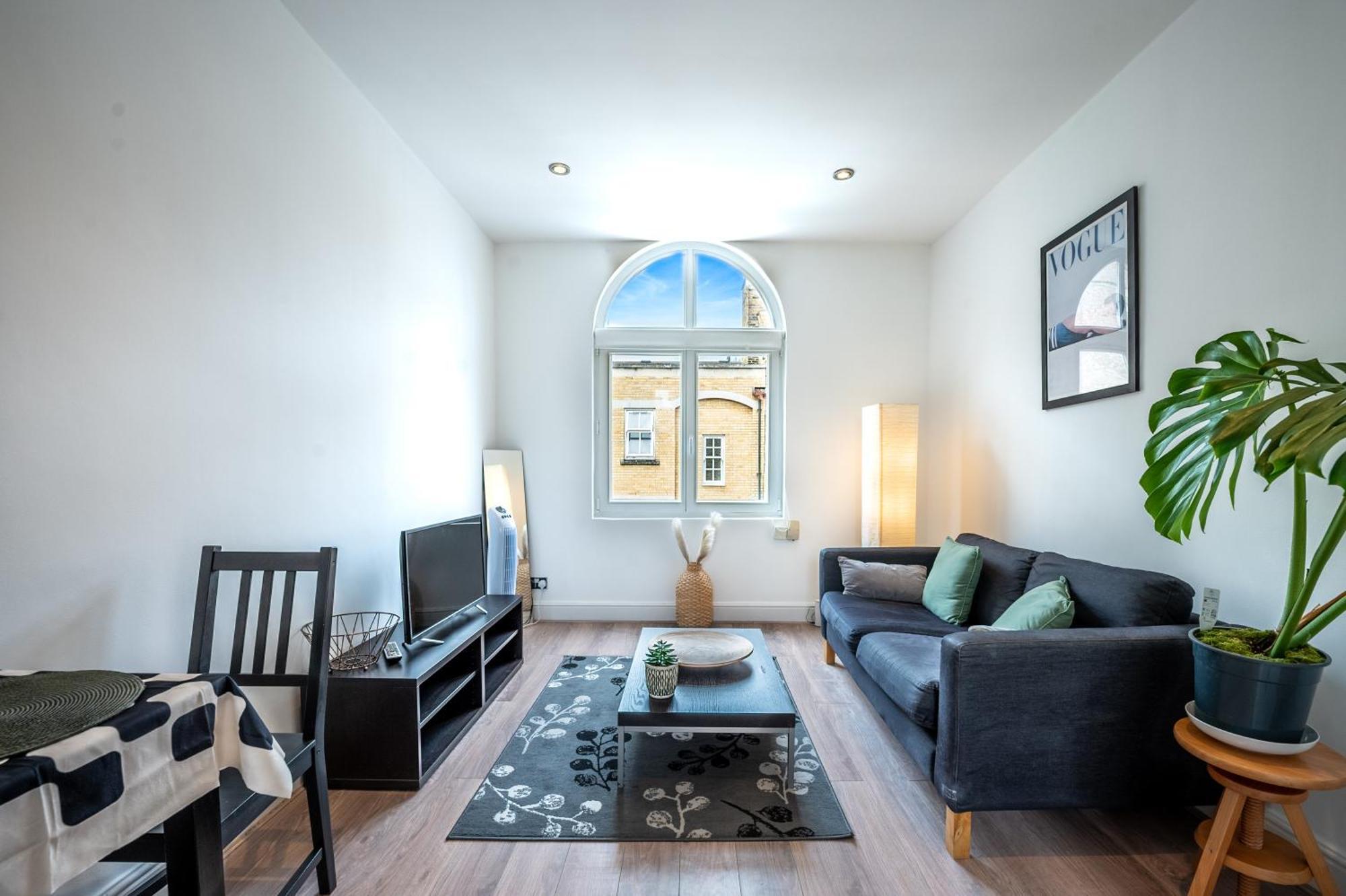 شقة One-Bed Flat, Kensington, Bank Payment To The Host Within 24H From The Reservation لندن المظهر الخارجي الصورة
